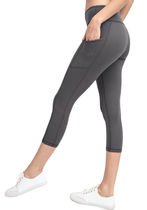 Buttery Soft Capri Length Yoga Pants w/ Pockets (Plus)