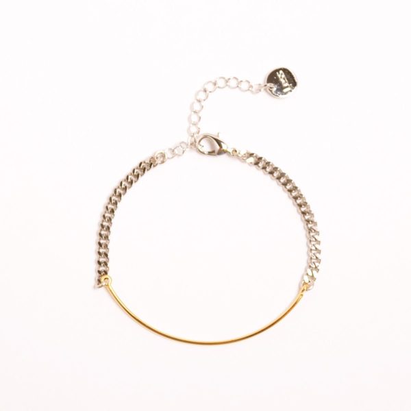 Gold Curved Bar Bracelet